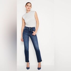 Good American Always Fit’s Good Classic Slim Straight Jeans 6-12